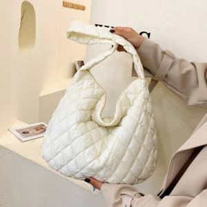 🌟 Women’s Lightweight Shoulder Bag Large Capacity Quilting Bag 新款单肩包包女云朵褶皱休闲个性大容量棉服包斜挎包通勤