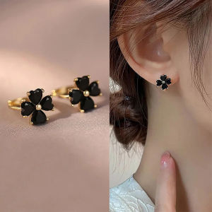 hikaw 18k saudi gold original pawnable earrings Elegant Black Earrings Ear Studs Elegant Trendy Earrings For Fashion for women hypoallergenic and non-faded