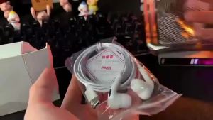 (HD1)3rd Generation Type-C and 3.5mm Digital Audio Wired Earbuds Universal In-Ear Headset with Microphone and Controls Gaming Fon Telinga Berwayar Digital Gen 3rd Jenis-C dan 3.5mm dengan Mikrofon dan Kawalan Set Kepala Universal dalam Telinga untuk