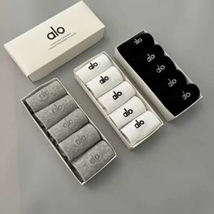 Hộp Quà Tặng alo Ống tất cho nam và nữ tất cotton cho cặp đôi tất đen trắng xám tất cao đến giữa bắp chân tất thêu thời trang tất thể thao thoáng khí tất chữ cái