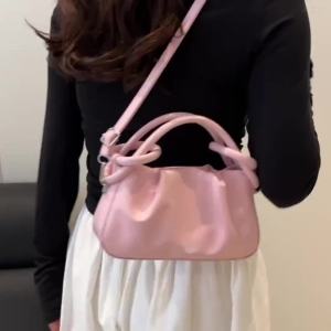 Cloud Premium Fluffy Handbag 2025 Pleated Small Bag New Womens Crossbody Bag Fashion Commuting Handbag