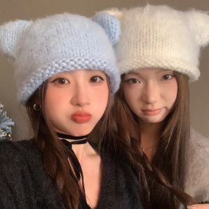 CURIO12 นุ่มนุ่มๆ หมวกขนสัตว์หูหมี ขนปุยฟู Y2K หมวกถักสวมหัว แฟชั่นสำหรับผู้หญิง เส้นใยอะคริลิก หมวกบีนนี่ไร้ขอบ ฤดูหนาวในฤดูหนาว