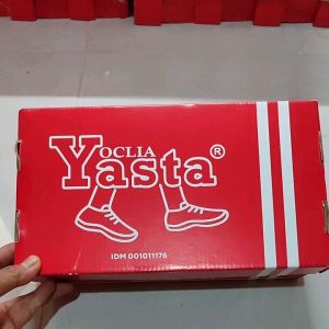 Sepatu Casual Slip On Mules Santai Wanita Oclia Yasta Alisa 05 Hitam