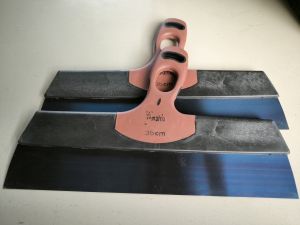 Raskam T Kape Scraper Matrix 35cm untuk Plamir dan Acian