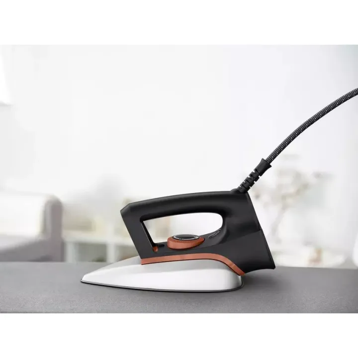 Tefal%20FS3110%20Classical%20Plus%20Dry%20Iron%20Light%20Indicator%201200W%20-%20Image%203