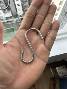 Móc treo đồ đa năng hình chữ S chất liệu INOX không gỉ treo đồ dùng phòng bếp nhà tắm chịu lực 15kg Không dễ dàng bị biến dạng