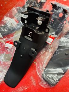 Dè biển số dè chắn bùn sau wave 110 thái chính hãng Honda thailand