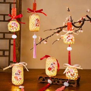 ODZ5L ทำด้วยมือ โคมไฟเทศกาลกลางฤดูใบไม้ร่วง เรืองแสง กระต่าย ชุดวัสดุทำโคมไฟ DIY สำหรับเด็ก จีน การ์ตูน โคมไฟกระต่าย ผู้หญิง