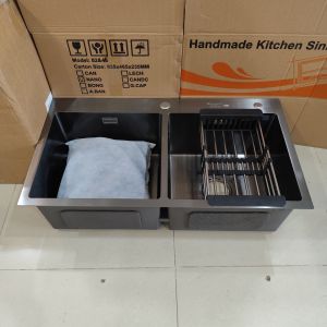 Chậu Rửa Bát 2 Hố Bồn Rửa Chén 2 Ngăn Inox SUS 304 Mạ Nano (KT 82x45cm) Kèm Vòi Rửa Bát Nóng Lạnh