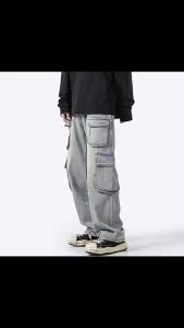 [PREIE SIMPLE]กางเกงยีนส์ผู้ชาย สีน้ำเงินทรงหลวม มีกระเป๋าหลายช่อง สไตล์เร ขาตรงกว้าง ใส่เท่ มีขนาด M-3XL