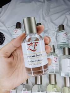 Parfum Tahan Lama 24 Jam Zf Premium Parfum Ori Minyak Wangi Zf Non Alkohol Parfume Zf Ori Bpom Aslii