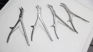 GREATLH 240mm Orthopedic Double Joint Rongeur Side Curved 2-6mm Bone Rongeurs for Orthopedic Instruments Stainless