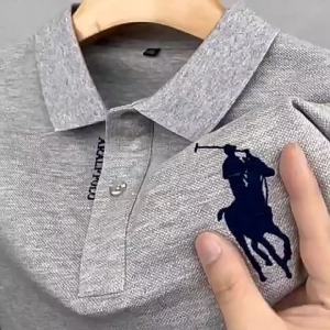 แขนสั้นผู้ชาย t ชุดเสื้อเชิ้ตปกพับลายปักฤดูร้อน POLO แฟชั่นเสื้อเชิ้ตผู้ชายระดับไฮเอนด์ สไตล์ลำลอง ส่งออก เสื้อสำหรับวัยรุ่น