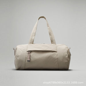 [Low stock]lululemon Luggage bag 16L Mens and womens sports fitness bag large-capacity fitness yoga bag crossbody travel bag