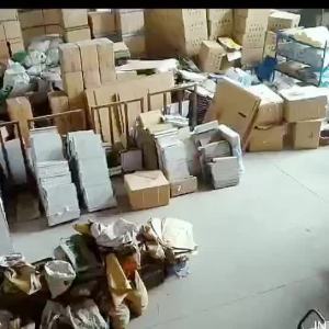 LZD  มูจิ 304 ชั้นวางของในครัวสแตนเลสชั้นวางเครื่องปรุงติดผนังแบบไม่ต้องเจาะผนังห้องครัวและห้องน้ำ   ชั้นเก็บของอเนกประสงค์