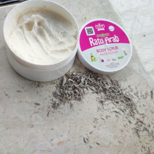 BODY SCRUB/LULUR PEMUTIH RATU ARAB/LULUR BRIGHTENING SERUM BPOM