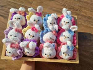 【Flash Sale】พวงกุญแจไหมพรม ตุ๊กตาถักกระต่าย ตุ๊กตาถักไหมพรม พวงกุญแจตุ๊กตาถัก พวงกุญแจแฮนด์เมด งานถักโครเชต์ Hand-made