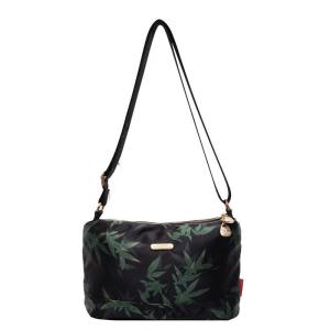 กระเป๋าคุณแม่ผ้าไหมเกาหลีใต้ แฟชั่นสุภาพสตรีแม่สามี กระเป๋าผ้าแคนวาสบรรยากาศหลายชั้น กระเป๋าสะพายข้างผู้หญิง ใหม่ในปี 2024