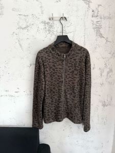 Áo khoác cardigan dệt kim họa tiết da báo chất liệu vải bông mềm mại mẫu mới Thu 2026 dành cho nữ mặc đi làm