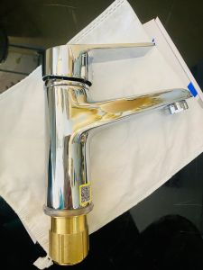 Vòi rửa mặt lavabo nóng lạnh cao 20cm mạ crome sáng bóng bền bỉ phong cách sang trọng + Tặng kèm dây cấp nóng lạnh (Bảo hành 2 năm)
