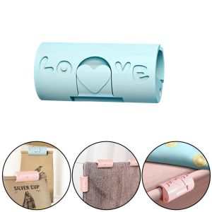 Sheet Cover Holder Steel Wire Fixing Buckle / Quilt Cover Fixing Clip / Anti-Skid Clip Magic Device / Bed Sheet Container