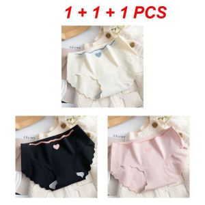 oobest 【Delivery 2-3 days】3pcs ice silk panties Womens Seamless Love Heart Underwear Girl Triangle Panties
