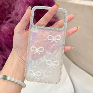 3D Pasted White Pearl Bow Phone Case for iPhone 11 12 13 14 15 16 17 Pro Max Plus Air Casing Inlaid Rhinestone Edging with Shell Pattern Hard Cover for iPhone 17 Case