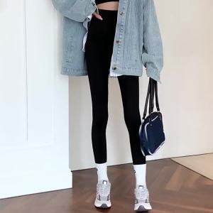 Cloud Velvet Yoga Pants for Women Autumn and Winter Shark Pants Tummy Control Hip Lift Thickened Leggings Plus Size Fleece-Lined Womens Pants