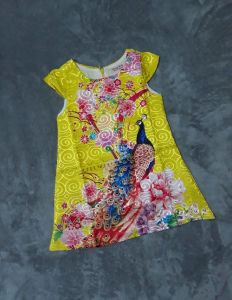 ĐẦM GẤM CHO BÉ GÁI [HÌNH CON CÔNG]