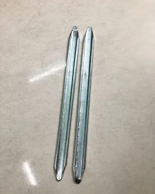 [ Giá bán 1 cây ] Cây nạy vỏ xe móc lốp xe máy xe đạp cạy vỏ bánh xe dai 30cm