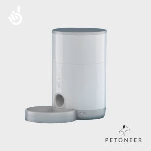 Petoneer Mini Pet Food Dispenser 2.6L APP Remote Control Timer Live Alert Anti-Jam Dual Power Supply