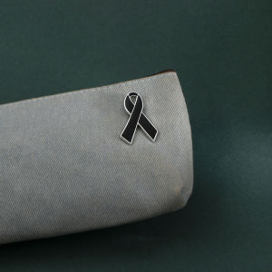 hananre Black Ribbon Alloy Oil Dripping Brooches For Women Lapel Pin Fashion Jewelry Suit Clothing Accessories Gift