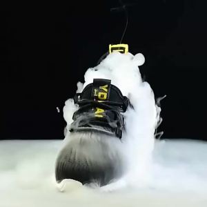 Breathable Men Work Shoes Summer Safety Shoes Lightweight Sneakers Safety Steel Toe Shoes Men Puncture-Proof Boots