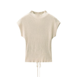 เสื้อยืดแขนสั้นผู้หญิง คอกลม สีพื้น ผ้าร่อง ยืดได้เยอะ ดีไซน์เว้า แต่งเชือกรูดชายผ้าด้านหลัง ทรงเข้ารูป แมทซ์ได้หลายลุค เสื้อครอป #5602