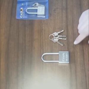 แม่กุญแจสีเงิน แม่กุญแจลูกปืน แม่กุญแจสีเงิน(แถมลูกกุญแจ 4ดอก) ตัวล็อคประตู หัวล็อค กันขโมย 30/40/50/60/70 mm.