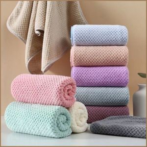 ชุดผ้าเช็ดตัว ซักง่ายและแห้งเร็ว ไม่ใช่เรื่องง่ายที่จะผมร่วง ลวดลายที่สวยงาม กระบวนการหวี