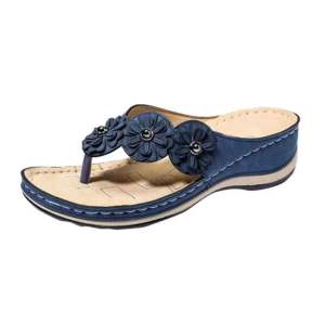 Free Shipping New Summer Beach Sandals With Thick Soles Wedge Heels And Toe-Post Design Featuring Fashionable Floral Embellishments And Chunky Heels