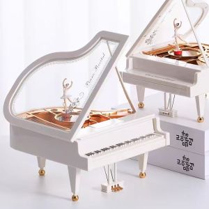 Kotak Musik Piano Gadis Balerina Bergerak Otomatis Music Box For Elise Ornamen Kreatif Hadiah Wisuda