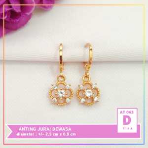 Cute Jewelry Anting Dewasa Permata Bunga Pink Anting Wanita Lapis Emas AT 063