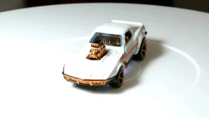 Hot Wheels 68 Corvette Gas Monkey Garage Anniversary 52