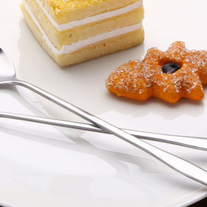 GG ช้อนกาแฟด้ามยาวทำจากสแตนเลสสุดสร้างสรรค์ช้อนคนทำน้ำแข็ง1ชิ้น