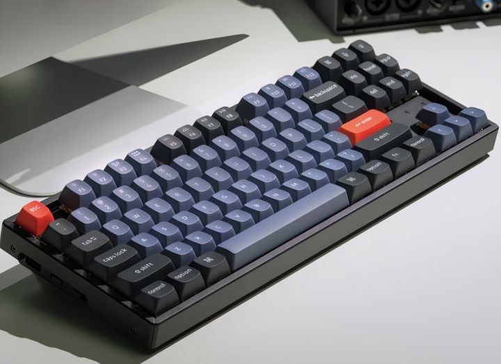 Keychron K8 Pro Wireless Custom Mechanical Keyboard, QMK/VIA ...