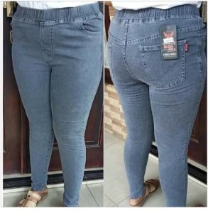 TERLARIS PROMO JEANS JUMBO WANITA/PINGGANG KARET NYAMAN DIPAKAI/BAHAN STRET MELAR TEBAL/BISA BAYAR DITEMPAT UK 27 SAMPAI 44