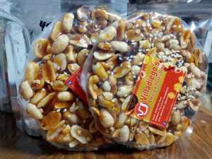Ultra-Crispy Classic Crunchy Peanut Brittle Snack