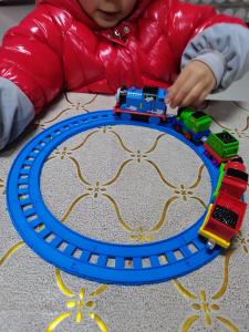 61pcs Thomas and Friends Train Set with Metal Cars Tracks Set Alloy Magnetic Train Toys for Kids