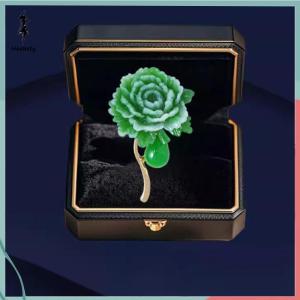 ส่วนลด 10 บาท สำหรับการซื้อ 1 ชิ้น เข็มกลัดดอกโบตั๋นสีเขียวแฟชั่นสุดสวยสำหรับผู้หญิงวินเทจหมุดกันลื่นอเนกประสงค์สำหรับเสื้อผ้าของขวัญ