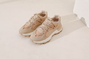 LUXUS - YERIN SEPATU SNEAKERS WANITA IMPORT VIRAL KEKINIAN - F06