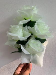 Modern ดอกเดซี่ ช่อดอกไม้ประดับจากผ้าไหมพร็อพถ่ายรูป ดอกไม้ตกแต่งบ้าน ช่อดอกไม้ ช่อดอกเดซี่ ดอกเดซี่ปลอม