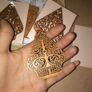 Gunungan Kayu MDF t. 85 / 12 / 15 / 17 / 20 cm Polos / Inisial Untuk Mahar Pernikahan