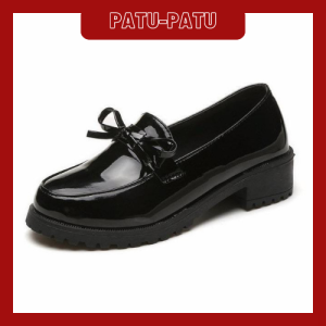 PP - Sepatu DOCMART PITA Sepatu Slip On Hitam Klasik Wanita Kekinian Sepatu Loafer
